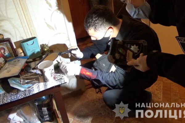 В Одессе женщина нашла убитым cвоего сына  фото