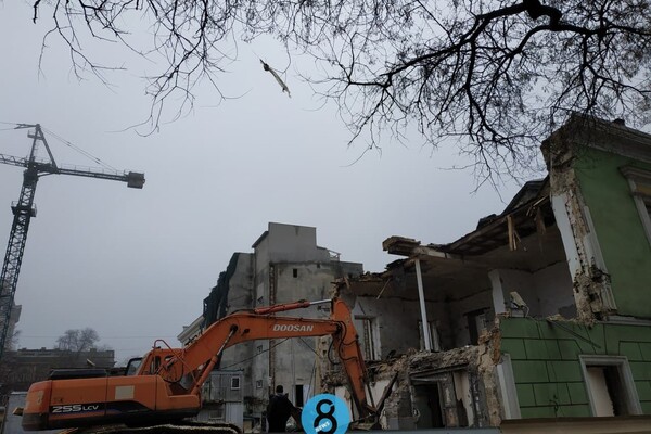 Ради новых высоток: в центре Одессы снесли историческое здание фото 2