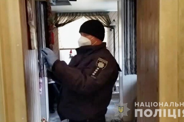 В Одессе мужчина убил свою мачеху кухонным ножом  фото 5