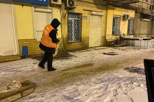 Непогода в Одессе: горожан просят оставаться дома фото 9