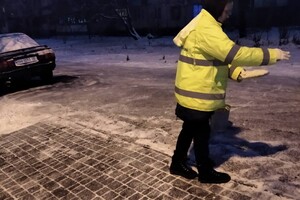 Непогода в Одессе: горожан просят оставаться дома фото 13