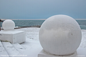 Cнеговики, штормящее море и обледенение: о погоде в Одессе в фотографиях  фото 7