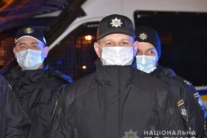 Травмы от салютов, пьяные ДТП и убийства: итоги Нового года в Одессе от полиции фото