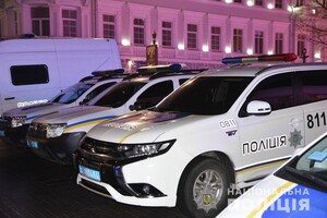 Травмы от салютов, пьяные ДТП и убийства: итоги Нового года в Одессе от полиции фото 4