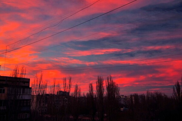 Небо в пастельных полутонах: одесситы наблюдали красочный закат фото