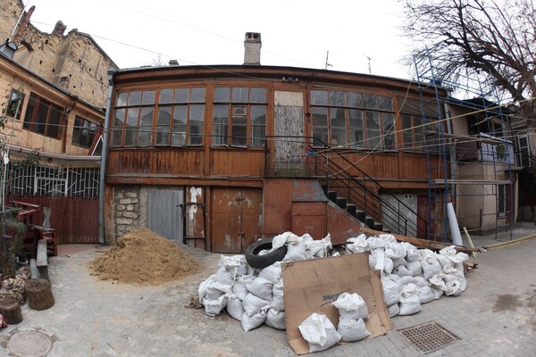 В Одессе появится квартира-музей Жванецкого: как она выглядит изнутри фото 6