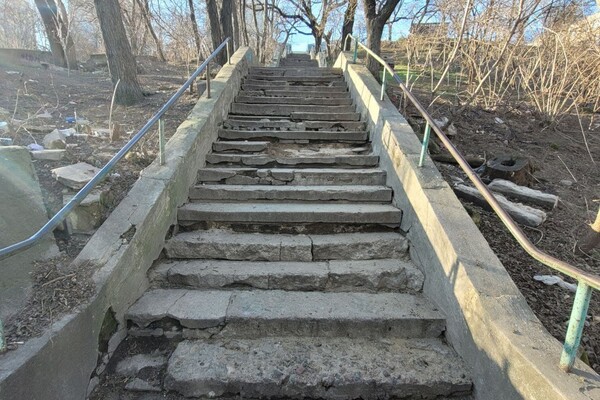 Мистика и руины: прогулка по лестнице-гиганту в Одессе фото 4