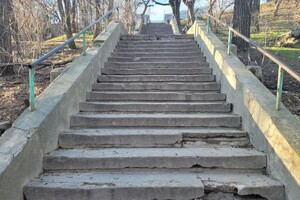 Мистика и руины: прогулка по лестнице-гиганту в Одессе фото 5