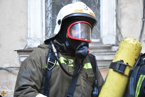 В центре Одессы из-за пожара серьезно пострадал мужчина (обновлено) фото 6