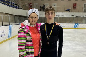Фигуристы из Одессы завоевали медали на чемпионате Украины фото 2