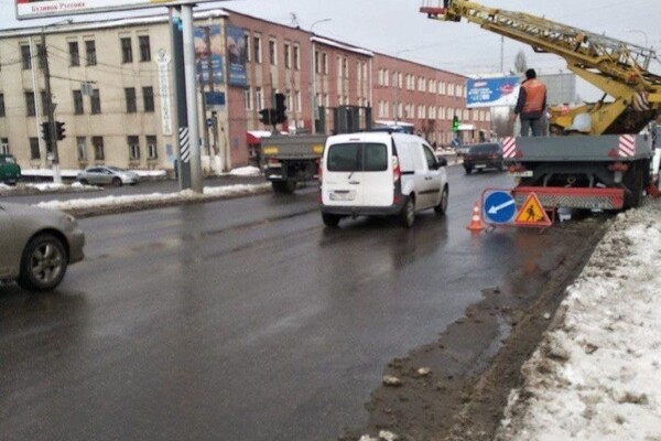 Коммунальщики рассказали где и какие дорожные знаки установили в Одессе фото 4