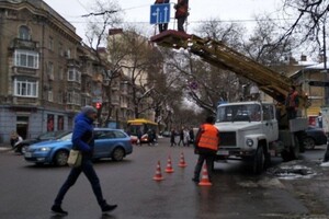 Коммунальщики рассказали где и какие дорожные знаки установили в Одессе фото 6