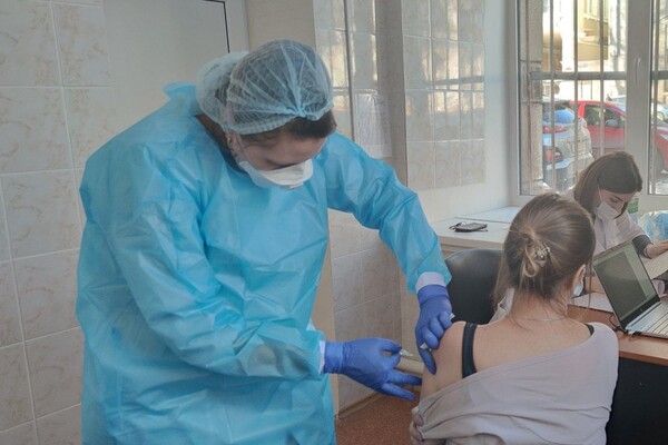 В Одессе открыли еще один пункт вакцинации фото 7