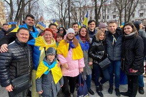 В Одессе прошел патриотический Марш Единства (фото, видео) фото 6