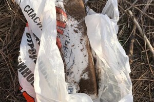 В Одесской области мужчина передавал россии фото с расположением блокпостов фото