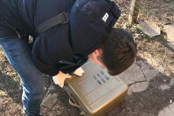 В Одесской области мужчина передавал россии фото с расположением блокпостов фото 9