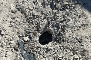 Одесситы, чьи дома обстреляли оккупанты, показали обрушения своих домов фото 9