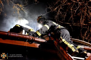 Пожар в гостинице и смертельное ДТП: сводка одесских спасателей за сутки фото 8