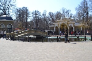 В Одесі з аншлагом та оркестром відкрився зоопарк фото 17