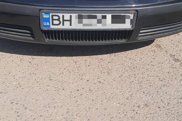 В Одесской области задержали пару, которая фотографировала блокпосты и военных фото 2