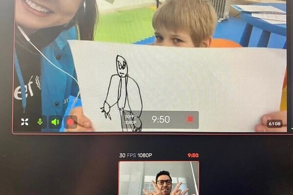 Голливудский актер Хью Джекман поддержал мальчика из Одессы, который нарисовал Росомаху фото