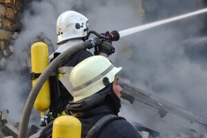 Бомба в парадной и замеры воздуха: как прошли последние сутки у спасателей Одессы фото 6