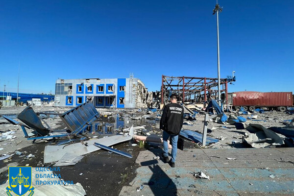 Массовый обстрел Одессы и области 9 мая: прокуратура начала расследование фото 12