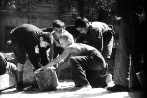Барикади, руйнування та окупація: Одеса під час Другої світової війни у фотографіях фото 1