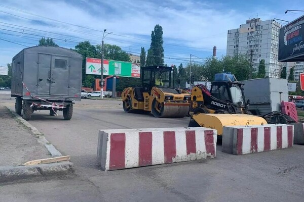 В Одессе стартовал ремонт дорог: начали с турбокольца на Заболотного фото