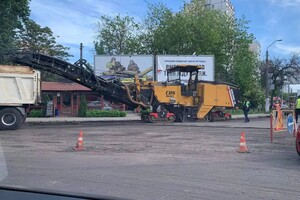 В Одессе стартовал ремонт дорог: начали с турбокольца на Заболотного фото 11