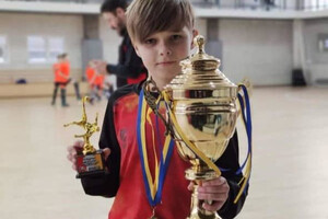 Загадочное убийство семьи из трех человек в Одессе: знакомые погибших не верят в версию полиции фото