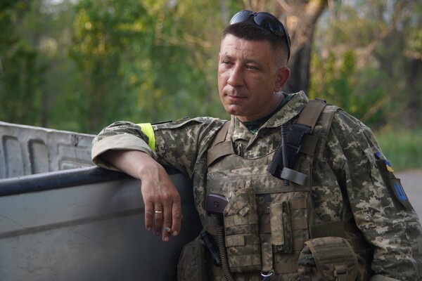 Герои войны: командир одесского батальона вывел из оцепления 10 раненых бойцов фото 2