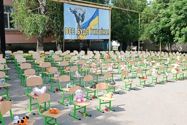 На Одещині провели зворушливу акцію на згадку про загиблих дітей фото 7