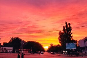 Одесситы наблюдали удивительно красочный летний закат (фото) фото 6