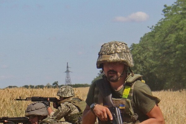 Одеські морпіхи освоюють британські бронемашини Мastіff фото 4