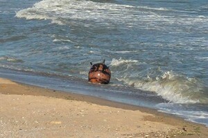 На пляжі на Одещині вибухнула чергова міна: є пошкодження фото 1