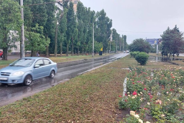 Последствия ливня в Одессе: какая обстановка на дорогах фото 4