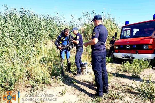 Небезпека на водоймах: на Одещині потонув хлопець, врятували чотирьох підлітків фото 4