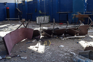 Последствия ракетного удара по Одесской области: повреждены школа, Дом культуры и дом многодетной семьи фото 6