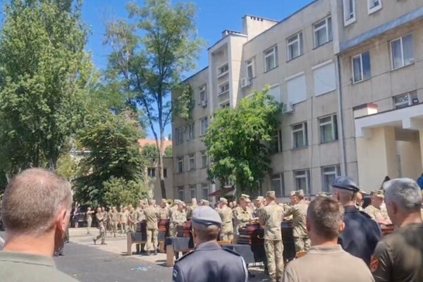 Прощание с командиром одесских "Рыцарей": сослуживцы рассказали о полковнике и пообещали отомстить врагу фото 5