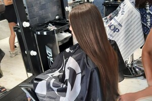 Десятирічна мешканка Одеської області відрізала свої коси аби допомогти ЗСУ фото 3