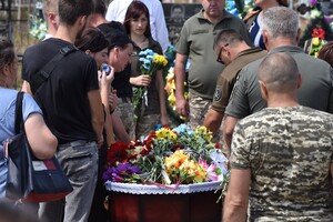 На Одещині попрощалися з ще одним захисником України фото 10