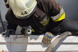 Відкачування води та пожежа у Затоці: як минула доба у одеських рятувальників фото 2