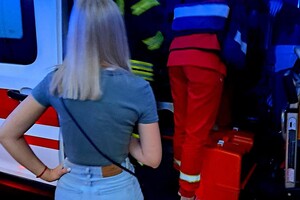 Помогали людям и уничтожали гранату: как прошли сутки у одесских спасателей фото