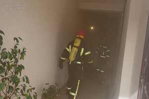 Горели сауна в десятиэтажке и здание открытым пламенем: как прошли сутки у одесских спасателей фото 1