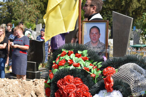 На Одещині попрощалися ще з одним захисником, який загинув на фронті фото 36