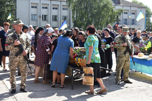 В Одесской области простились еще с одним защитником, погибшим на фронте фото 39