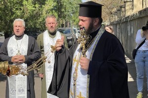 В Одессе возложили цветы к стене памяти погибших за Украину фото 2