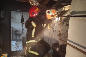 У центрі Одеси сталася пожежа в ресторані: її гасили 43 рятувальники фото