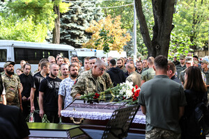 В Одесі та області попрощалися з морськими піхотинцями, бійцем ТРО та зозахисником, які віддали життя за Україну фото 15